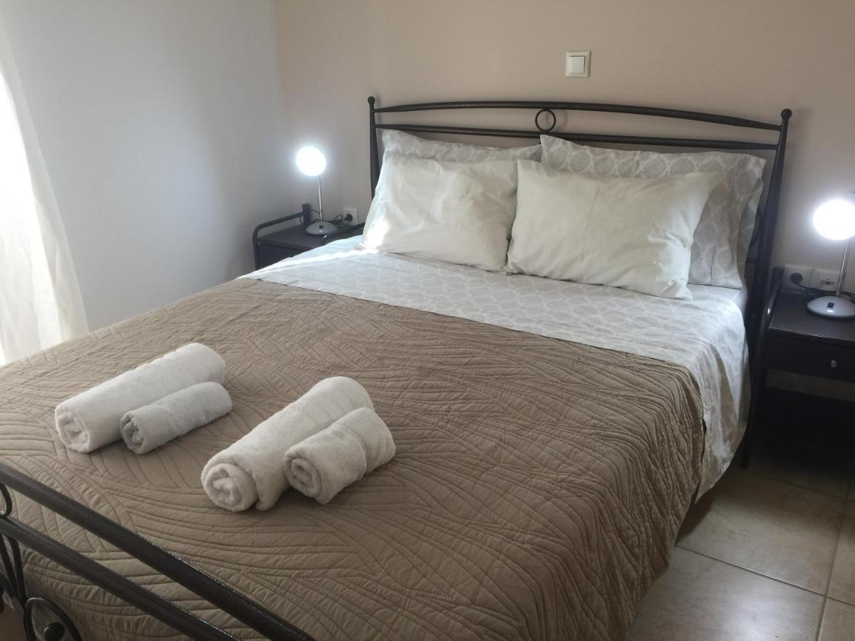 Open Concept 1 Bedroom Apartment Návplio Eksteriør bilde